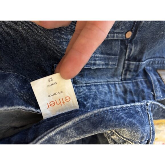 Ether Jeans Size 28/6 Mom Cut Ankle Raw Hem Medium Wash High Rise - Picture 10 of 11